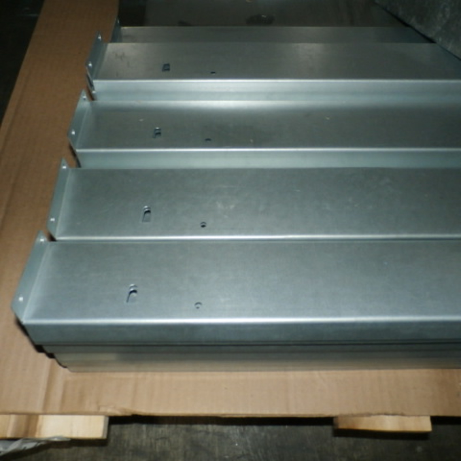 Spacer plate galv nest passage 2438 96" NXB-III-10XX